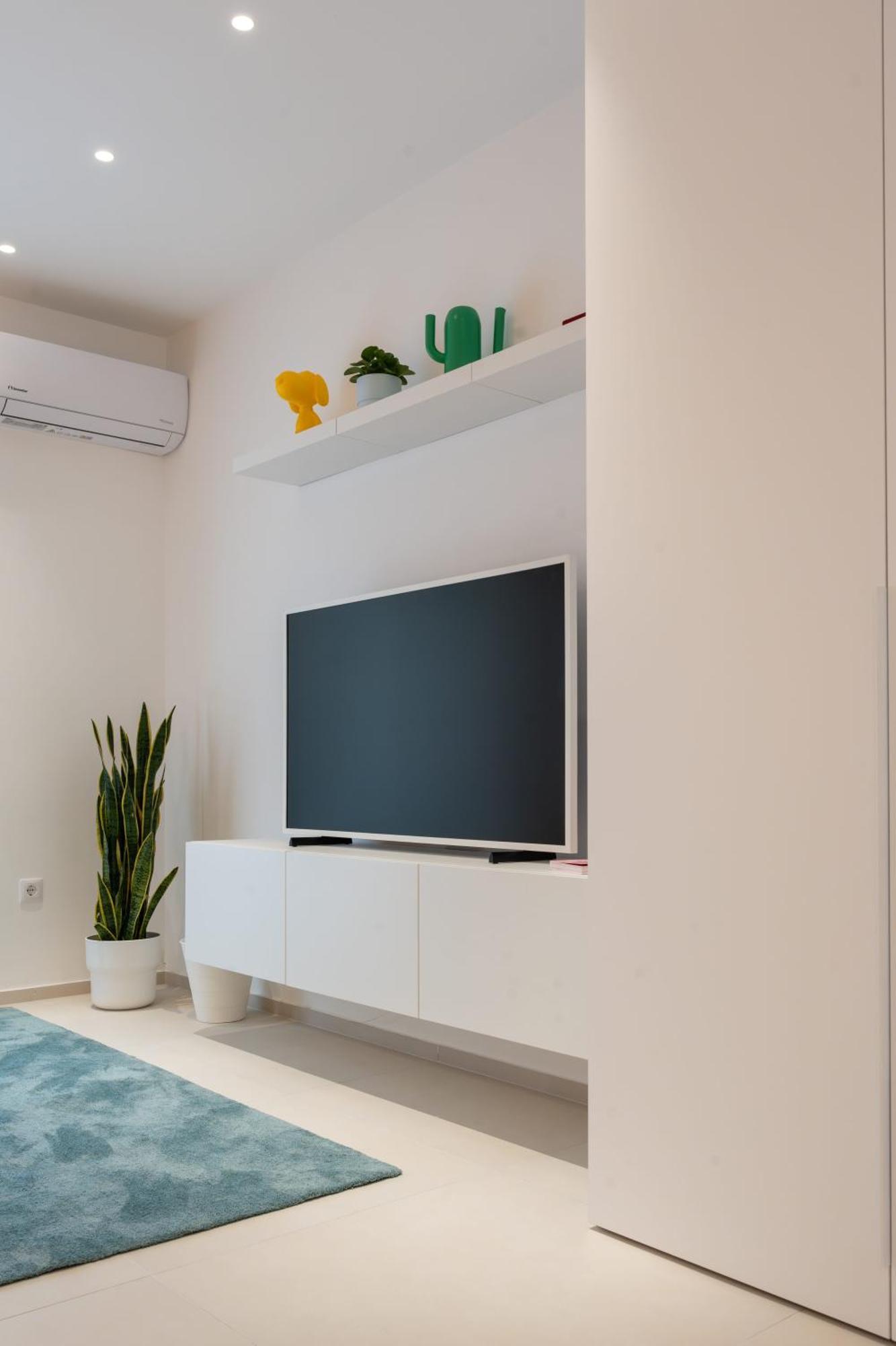 Apartment Homevision - Central & Quiet Design Condo *